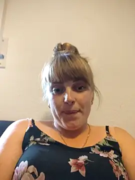 CoddessCrystal online show from September 16, 2025, 11:11 am