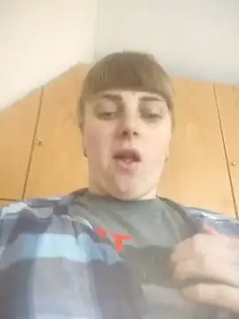 CoddessCrystal online show from March 3, 2026, 8:31 am