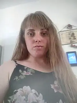 CoddessCrystal online show from June 26, 2026, 7:57 am