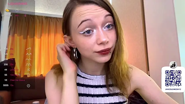  SofiaBrown online show from May 6, 2026, 11:04 am