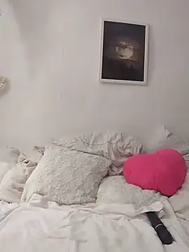 gymyagirlll online show from October 3, 2025, 10:18 pm