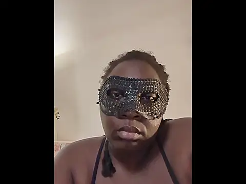 Snapshot of gymyagirlll chatting on April 29, 2026, 1:37 pm gymyagirlll online show from April 29, 2026, 1:37 pm