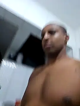 Binhosex2024 online show from October 12, 2025, 7:29 am