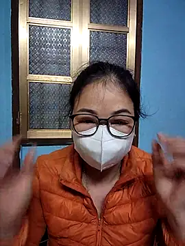 Hilary096 online show from March 18, 2025, 8:26 pm