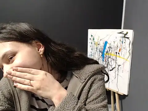 Snapshot of tart_girl chatting on December 5, 2024, 12:44 pm tart girl online show from December 5, 2024, 12:44 pm