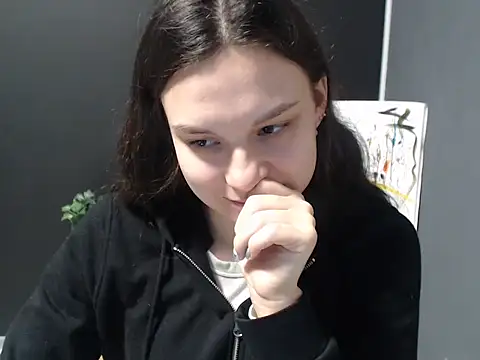 Snapshot of tart_girl chatting on January 14, 2025, 10:38 am tart girl online show from January 14, 2025, 10:38 am