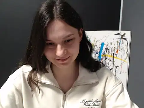 Snapshot of tart_girl chatting on March 6, 2025, 11:03 am tart girl online show from March 6, 2025, 11:03 am