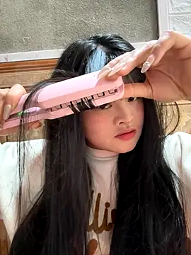 Snapshot of Anges893 chatting on December 1, 2025, 3:22 am Anges893 online show from December 1, 2025, 3:22 am