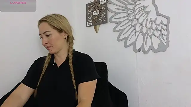avatomas 02 online show from July 6, 2026, 1:13 am