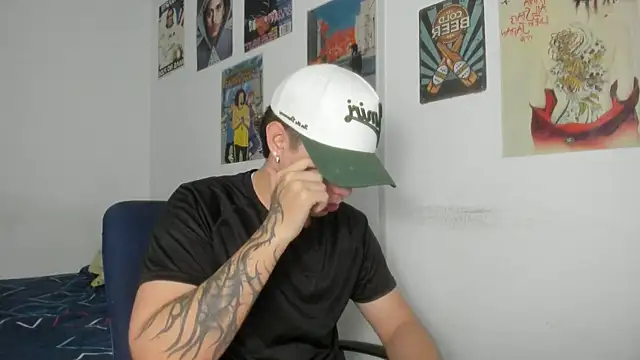 Snapshot of nathan_x1 chatting on November 13, 2025, 8:19 pm nathan x1 online show from November 13, 2025, 8:19 pm