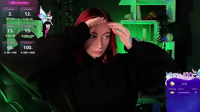  HelenCarter online show from December 9, 2024, 8:44 pm
