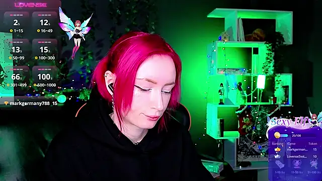  HelenCarter online show from December 24, 2024, 8:49 pm