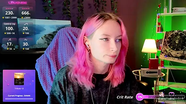  HelenCarter online show from November 21, 2025, 8:40 pm