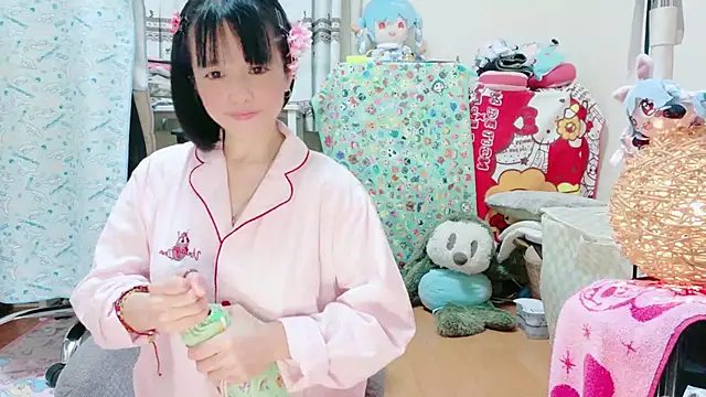 Snapshot of renapiyon8182 chatting on September 29, 2025, 6:46 pm renapiyon8182 online show from September 29, 2025, 6:46 pm