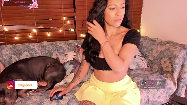 Snapshot of fergie21 chatting on February 26, 2025, 11:48 pm fergie21 online show from February 26, 2025, 11:48 pm