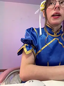 Snapshot of _nobara__ chatting on October 5, 2025, 12:20 am nobara online show from October 5, 2025, 12:20 am