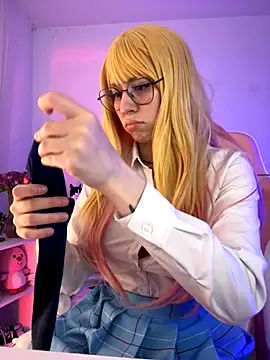 Snapshot of _nobara__ chatting on November 7, 2025, 12:43 am nobara online show from November 7, 2025, 12:43 am