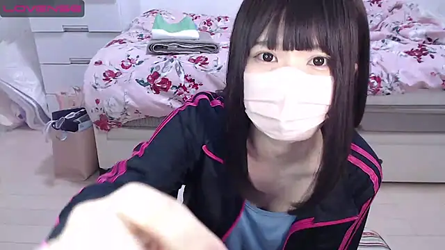 Snapshot of AMI___oO chatting on February 21, 2025, 8:05 pm AMI   oO online show from February 21, 2025, 8:05 pm