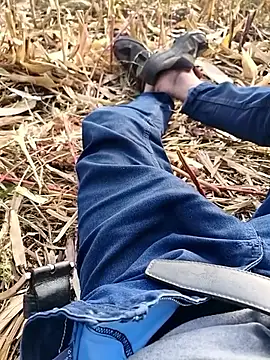 murokkk31 online show from December 5, 2025, 12:03 pm