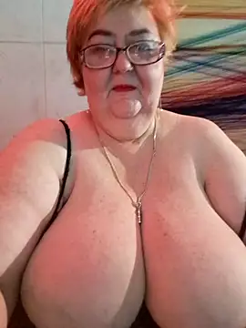 Snapshot of Awn290668 chatting on December 24, 2024, 6:17 pm Awn290668 online show from December 24, 2024, 6:17 pm