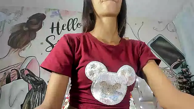 EMMA SWEETT1 online show from December 29, 2024, 12:23 pm