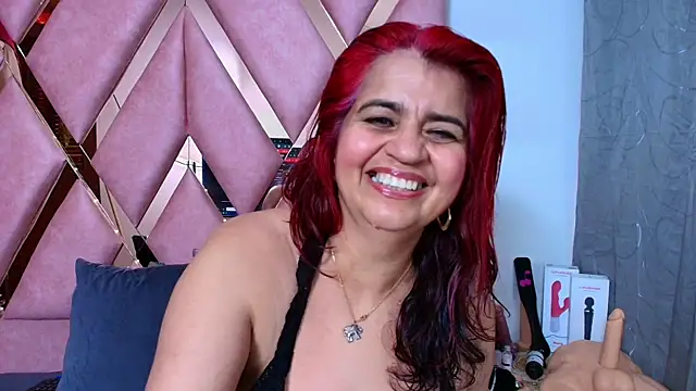 RoxetteMature online show from June 21, 2026, 3:36 pm