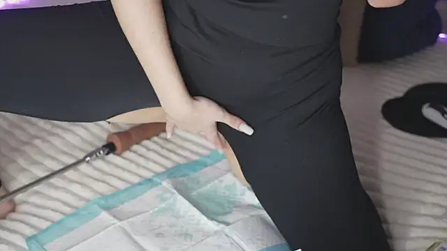 Diamonds  Paris online show from February 23, 2025, 9:16 pm