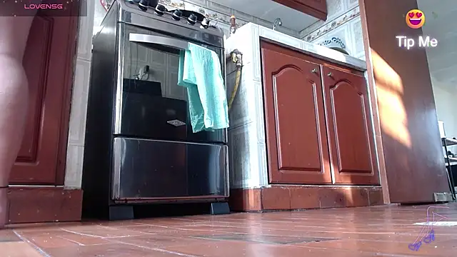 Snapshot of carlajames_ chatting on February 17, 2025, 9:30 pm carlajames  online show from February 17, 2025, 9:30 pm