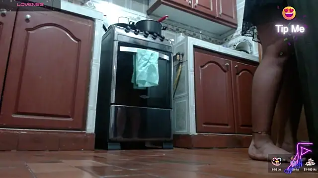 Snapshot of carlajames_ chatting on February 25, 2025, 1:41 am carlajames  online show from February 25, 2025, 1:41 am