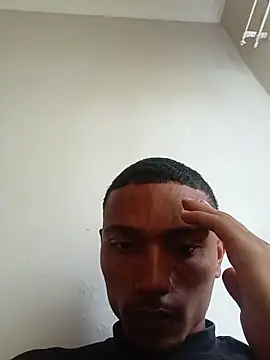 Snapshot of slimmydaddy69 chatting on March 13, 2026, 11:50 am slimmydaddy69 online show from March 13, 2026, 11:50 am