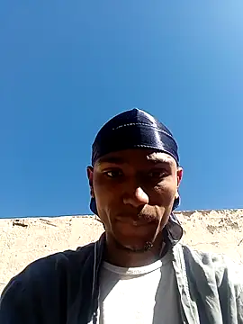 slimmydaddy69 online show from May 3, 2026, 7:47 am