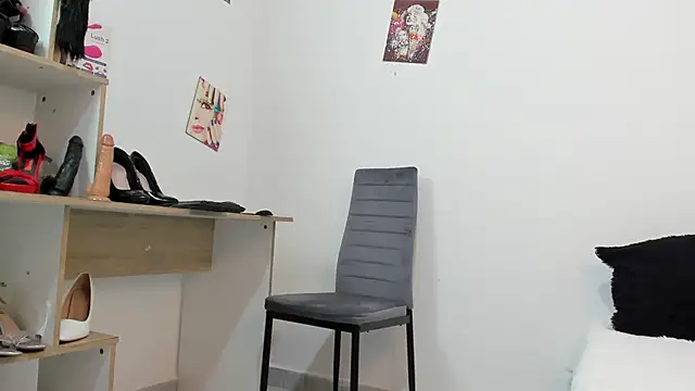 Snapshot of GenesisTT chatting on November 7, 2025, 3:17 am GenesisTT online show from November 7, 2025, 3:17 am