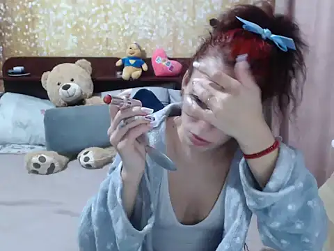 Emmatoo online show from February 20, 2025, 5:51 pm
