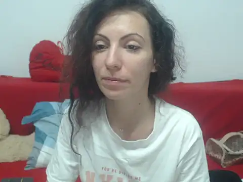 Emmatoo online show from May 8, 2026, 11:54 pm