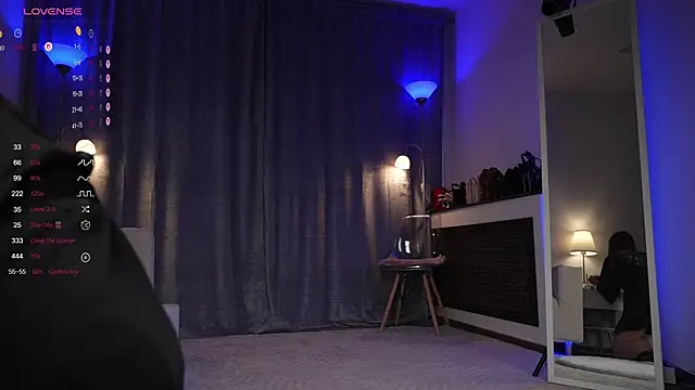 Amely Young online show from September 22, 2025, 1:40 am