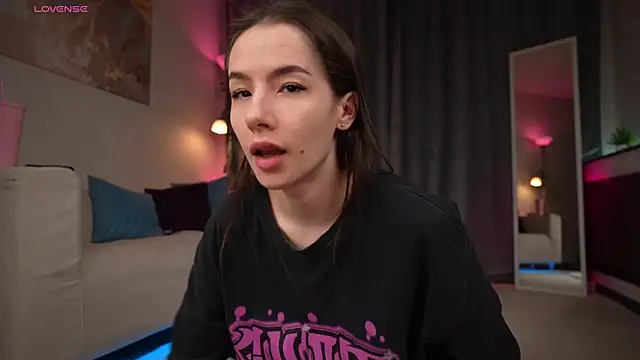 Amely Young online show from April 27, 2026, 1:25 am