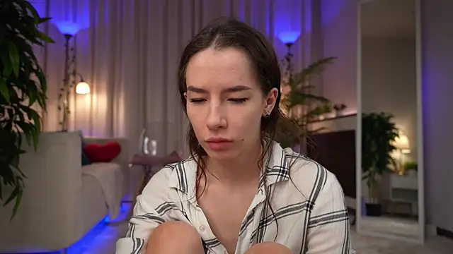 Snapshot of Amely_Young chatting on June 20, 2026, 2:36 am Amely Young online show from June 20, 2026, 2:36 am