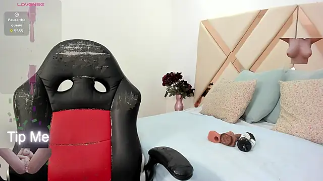 sofia samuels online show from April 30, 2026, 3:24 am