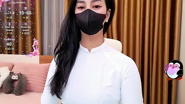 -----Sue----- online show from January 9, 2025, 12:09 pm