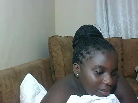 hotebbbyy online show from June 16, 2026, 8:00 pm