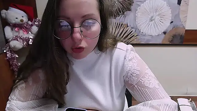 Snapshot of _Annabelle_Lee chatting on December 19, 2024, 1:51 pm  Annabelle Lee online show from December 19, 2024, 1:51 pm