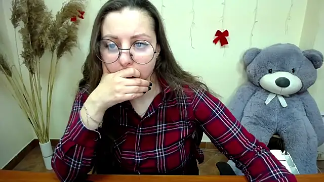 Snapshot of _Annabelle_Lee chatting on December 27, 2024, 7:29 am  Annabelle Lee online show from December 27, 2024, 7:29 am