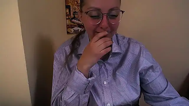 Snapshot of _Annabelle_Lee chatting on October 14, 2025, 1:01 pm  Annabelle Lee online show from October 14, 2025, 1:01 pm