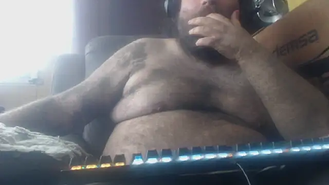 Snapshot of hairyhulk chatting on October 2, 2025, 5:09 pm hairyhulk online show from October 2, 2025, 5:09 pm