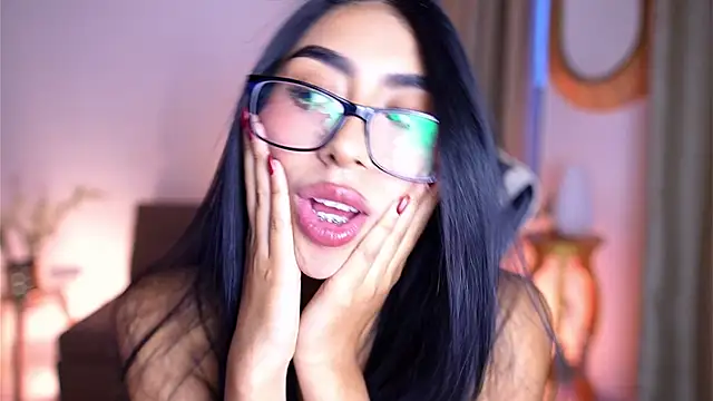 Snapshot of Sara_albrecht chatting on December 30, 2024, 7:00 pm Sara albrecht online show from December 30, 2024, 7:00 pm