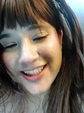 ItsNaiixa online show from March 8, 2026, 2:04 am