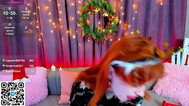 Moxy Foxy online show from December 19, 2024, 5:29 am
