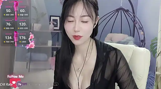 Lisa-s online show from January 23, 2025, 5:56 am