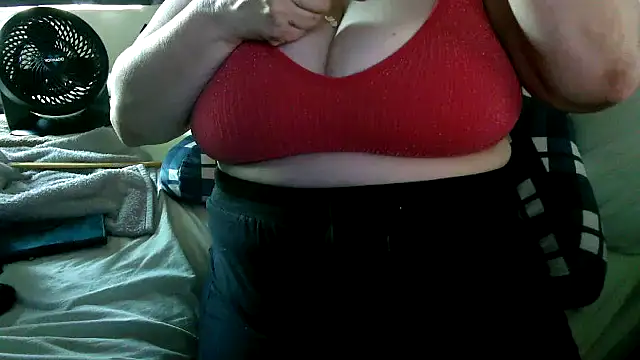 Snapshot of WHITEDAROSE chatting on October 2, 2025, 9:33 pm WHITEDAROSE online show from October 2, 2025, 9:33 pm