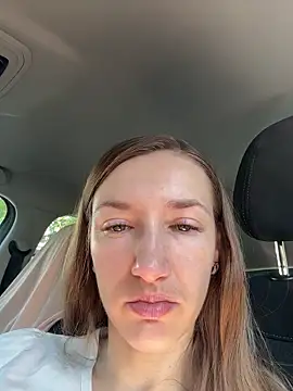KateRedgar online show from June 21, 2026, 11:02 am